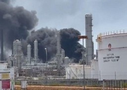 Kilang Minyak Terbakar, TPPI Tuban Dituding Abaikan Keselamatan Warga!
