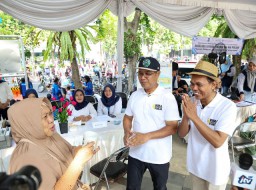 Pemkot Surabaya Hadirkan Wall of Right to Know, Warga Bebas Pilih Informasi!