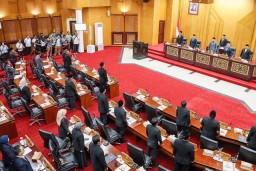 R-APBD Surabaya 2026 Disepakati, TKD Dipangkas Tak Ganggu Program Kerakyatan!