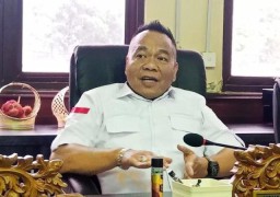 ASN Pemkot Surabaya Diduga Main Judol, DPRD Geram: Sanksi yang Tegas!