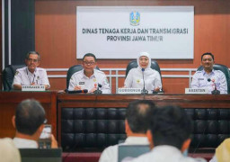 Terima 20 Pengaduan, Khofifah Ingatkan Perusahaan Tuntaskan Pembayaran THR!