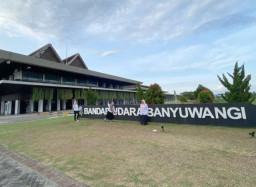 Banyuwangi Kian Favorit Jujugan Wisata, Penumpang Pesawat Naik Jadi 7.459!