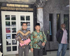 Sidang Perdana Gugatan PMH Ditunda, Khofifah dan PT PJU Mangkir!