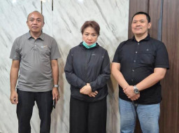 14 Tahun Jadi Buronan, Pelarian Panjang Bo Feng Mei Berakhir di Surabaya!