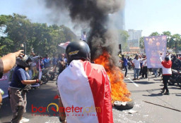 KCB Demo Dugaan Korupsi CSR PT PJU, Desak Kejati Jatim Ambil Alih Penyelidikan!