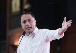 Ayah Hamili Anak Kandung di Surabaya, Eri Cahyadi Marah: Hukum Seberat-beratnya!