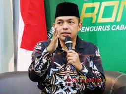 Catatan Gus Hans: Menjaga Marwah PBNU, Rais Aam Bukan Subordinat Istana!