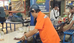 Warga Keluhkan Kebersihan SWK, Eri Cahyadi Langsung Turun Tangan!