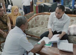Setoran Parkir Tak Beres, Eri Cahyadi Ancam Copot Pengawas hingga Pejabat Dishub!