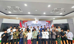 Bangun Kedekatan dengan Masyarakat, Kiai Minta PKS Jatim Silaturahmi hingga Desa!