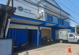 Kondisi SPPG Kalitengah Sidoarjo: Baunya Luar Biasa, Ompreng Dicuci di Atas Got!