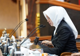 Digugat Terkait Ijazah, Sri Wahyuni Pimpinan DPRD Jatim Terkaya Berharta Rp 19,3 M!