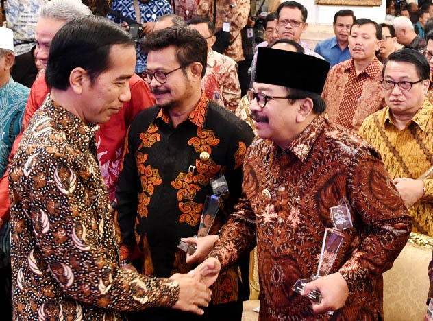 Dorong Percepatan AKD, Pakde Terima Penghargaan dari Pusat