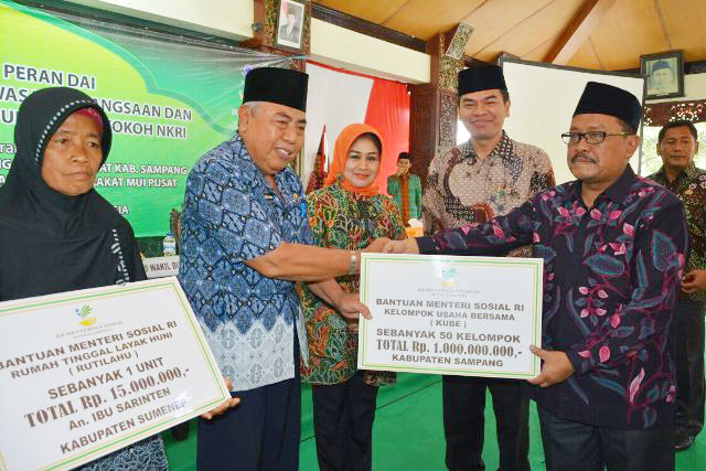 Perkokoh NKRI, Kemensos-MUI Perkuat Peran Dai