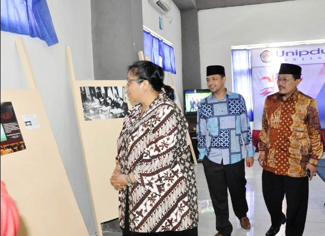 Belajar Kehidupan Harmoni di Kota Santri