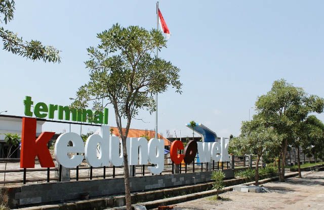 Hanya Surabaya yang Belum Serahkan ke Pemprov