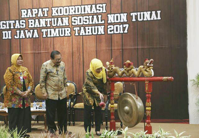 Soekarwo: Kemensos Bantu Turunkan Kemiskinan di Jatim