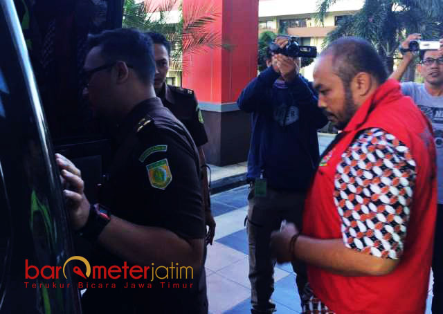 Lewat Lukisan, Cara Gusdurian Madura Dukung Khofifah!