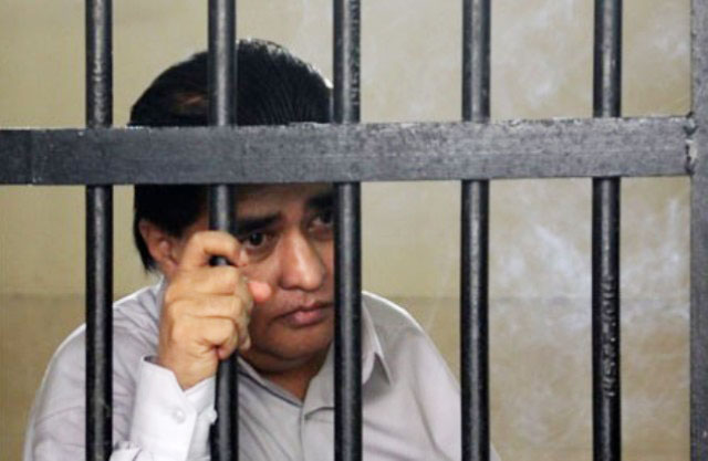 Dimas Kanjeng, Vonis 2 Tahun untuk Kasus Penipuan