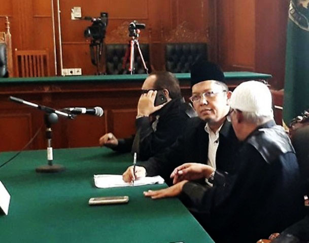 Divonis 2 Tahun Penjara, Alfian Tanjung Langsung Banding