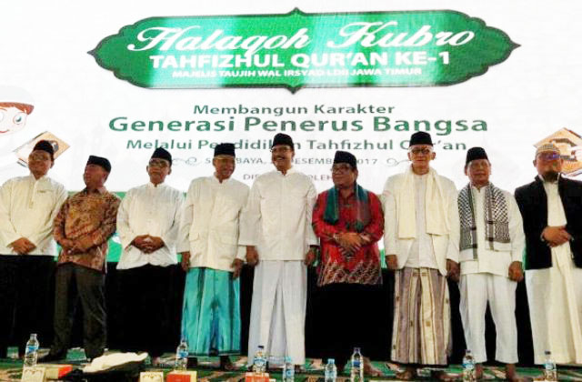 Libur Natal, Gus Ipul Hadiri Acara LDII di Masjid Al Akbar