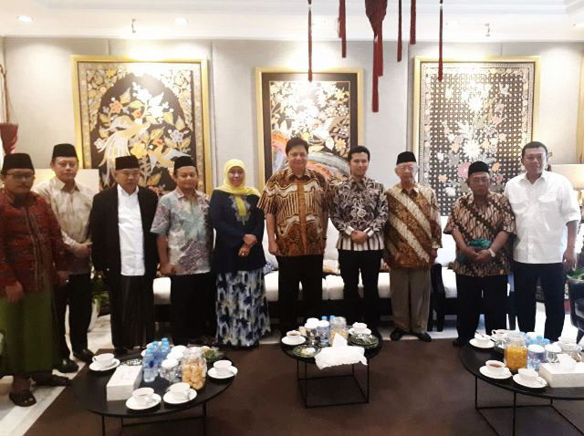 Khofifah Temui Airlangga, Urusan Dukungan Golkar Selesai