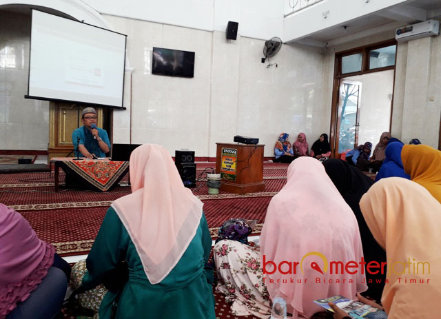 Resep Jadi Ortu Hebat, Psikolog: Ajari Anak Analogi BBM