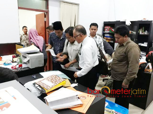 Penertiban APK, Tim Khofifah-Emil: Bawaslu Harus Adil