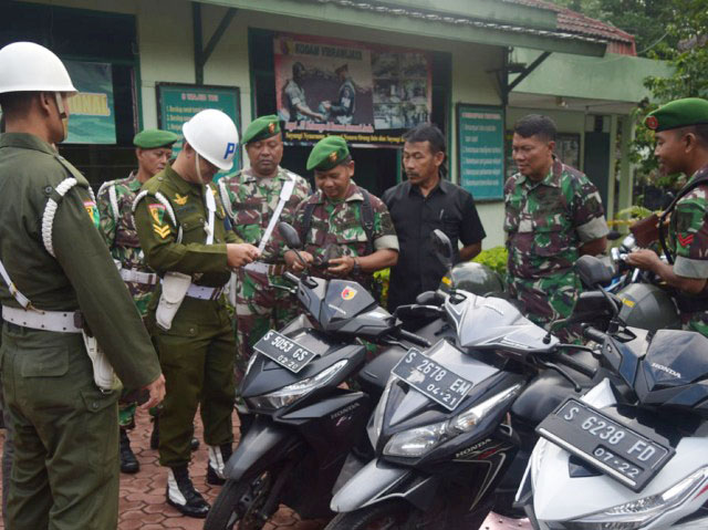 Mendadak Kendaraan Anggota Kodim Tuban Diperiksa
