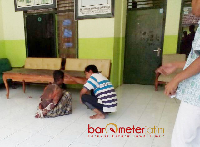 Kiai Pengasuh Ponpes di Lamongan Diserang Orang Gila