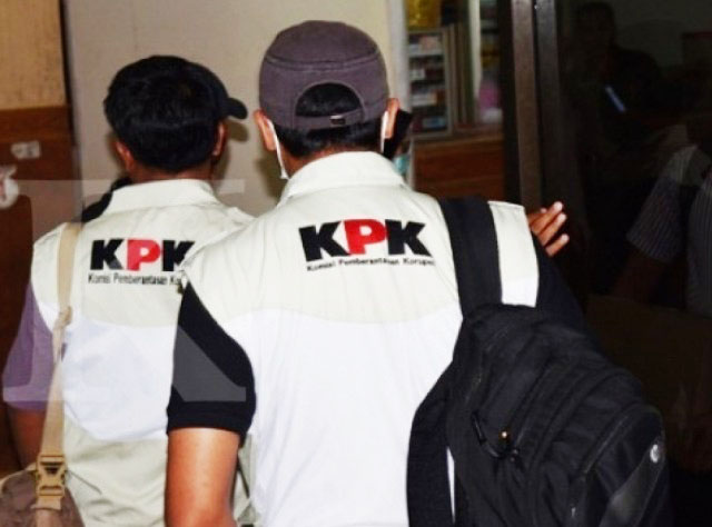 Kembali Sasar Jawa Timur, KPK OTT Bupati Jombang