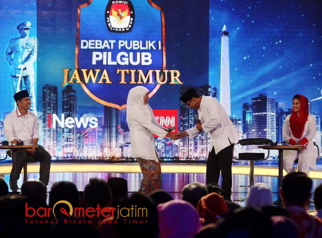Kuasai Materi, Khofifah-Emil Unggul di Debat Publik Perdana
