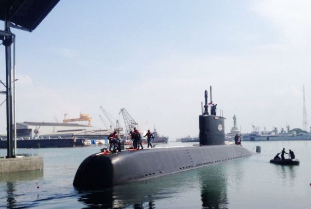 Tiba dari Korsel, KRI Ardadedali 404 Perkuat Koarmada II