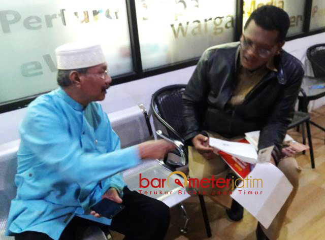 Surat Dicueki Risma, Cak Anam Demo Tunggal ke Balai Kota