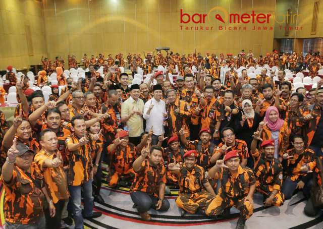 Ikuti Arus Bawah, Pemuda Pancasila Pilih Khofifah-Emil