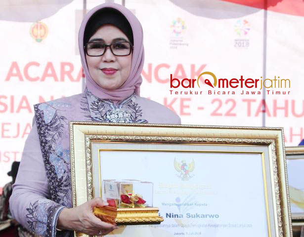 Hari Lansia, Budenya Jatim Raih Penghargaan dari Kemensos