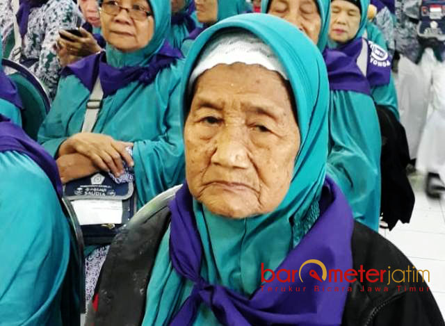 Kisah Janda Sebatang Kara Naik Haji dengan Uang Jamuran