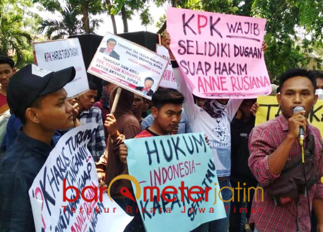 ‘Peluru’ Demo Korban Sipoa ‘Ditembakkan’ ke Teguh Kinarto