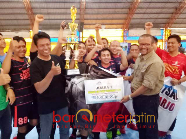 Pokja Wartawan Sidoarjo Juara Turnamen Futsal 2018