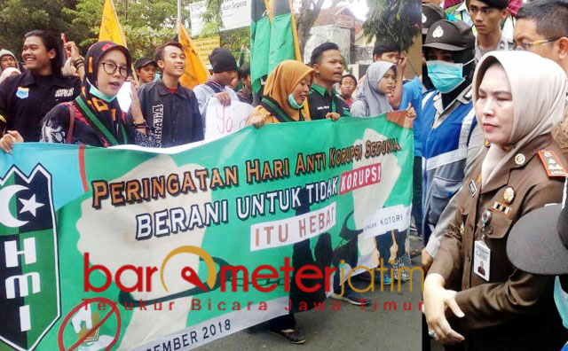 Mahasiswa Minta Kejelasan 8 Kasus Korupsi di Lamongan