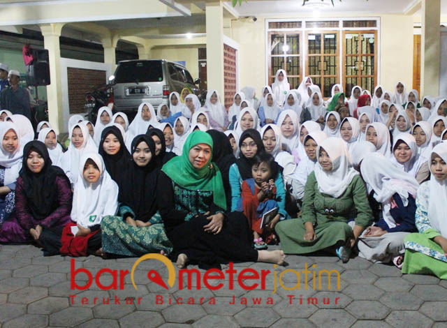 Bocoran 100 Hari Kerja Khofifah-Emil: One Pesantren One Product