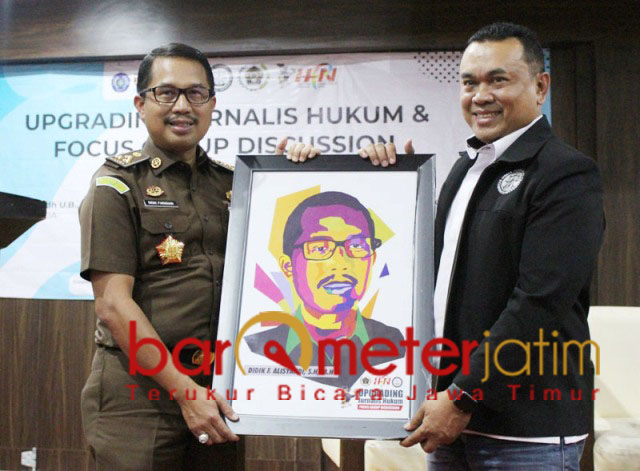 111 Jurnalis Upgrade Diri Bareng Praktisi Hukum di Umsida