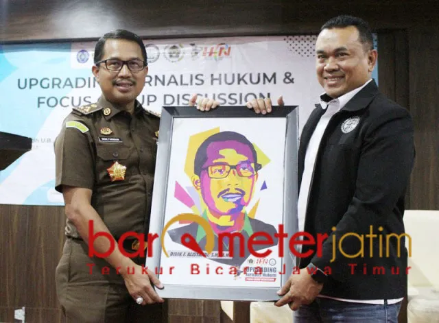111 Jurnalis Upgrade Diri Bareng Praktisi Hukum di Umsida