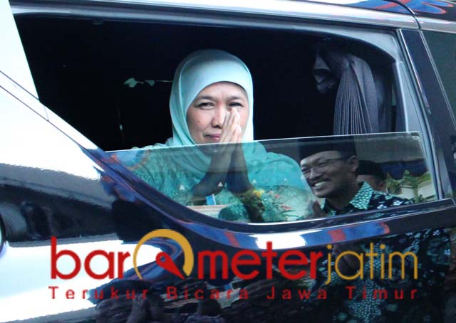 Daya Tampung SMAN Hanya 35 Persen, Khofifah Mohon Maaf