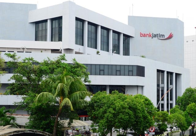 NPL di Bawah 3%, Khofifah Harap Bank Jatim Jadi Penyalur KUR