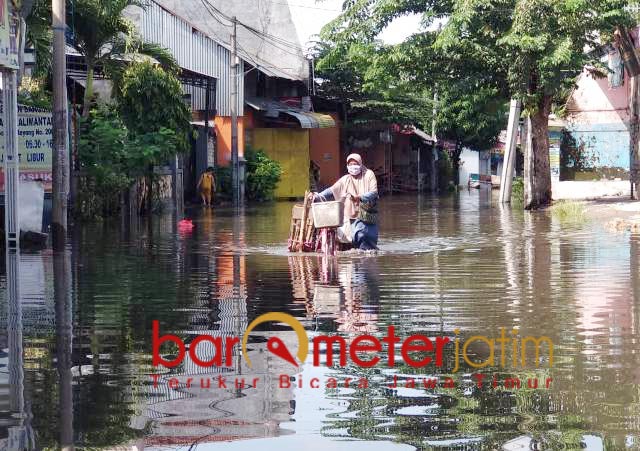 Sudah Dihantam Corona, Warga Lamongan Masih Diterjang Banjir