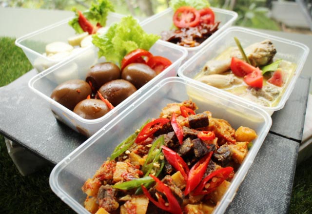 Menu Mami Regantris, Serasa Lebaran di Kampung Halaman