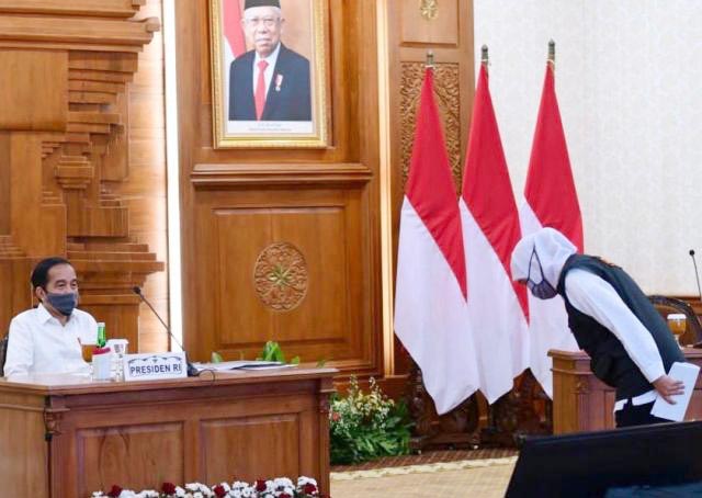 Tekan Corona di Jatim, Jokowi Beri Waktu Khofifah 2 Minggu