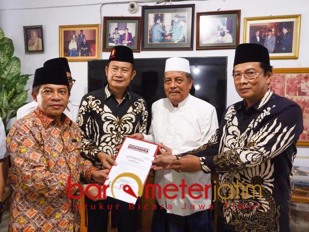 Kaji Sholah Terpental, Kiai NU Pendukung Merapat ke Yuhronur!