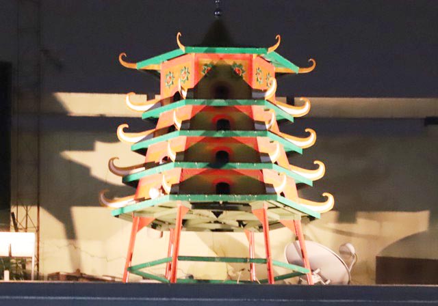 Unik Haji Masnuh Bikin Pagupon Menara Masjid Cheng Ho